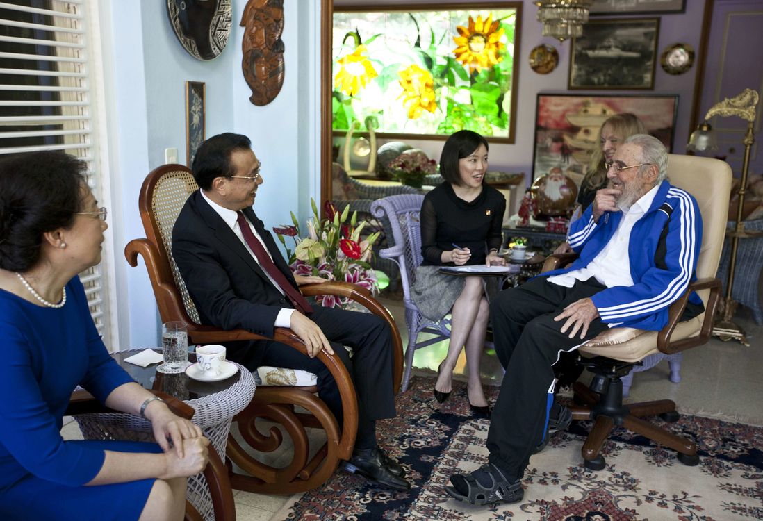 In this Sept. 25, 2016 file photo, Cuba's former President Fidel Castro, right, talks with Chinese Premier Li Keqiang, second left, and his wife Cheng Hong, left, in Havana, Cuba (AP)